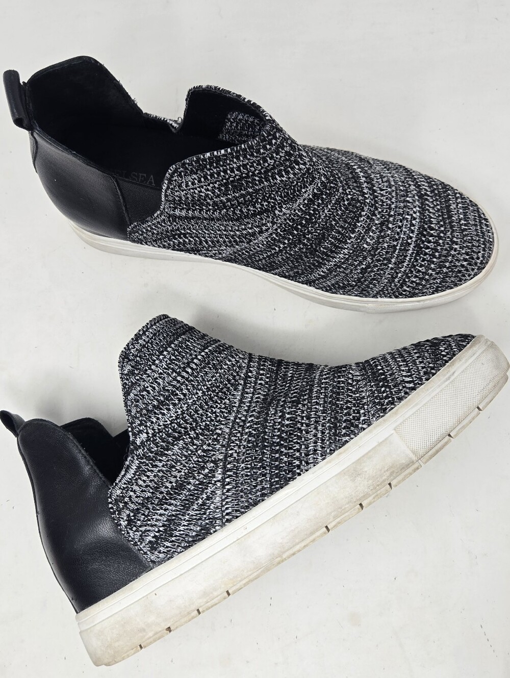 Chelsea & Violet Cielo Knit Slip on Wedge Sneakers Women's Size 8M